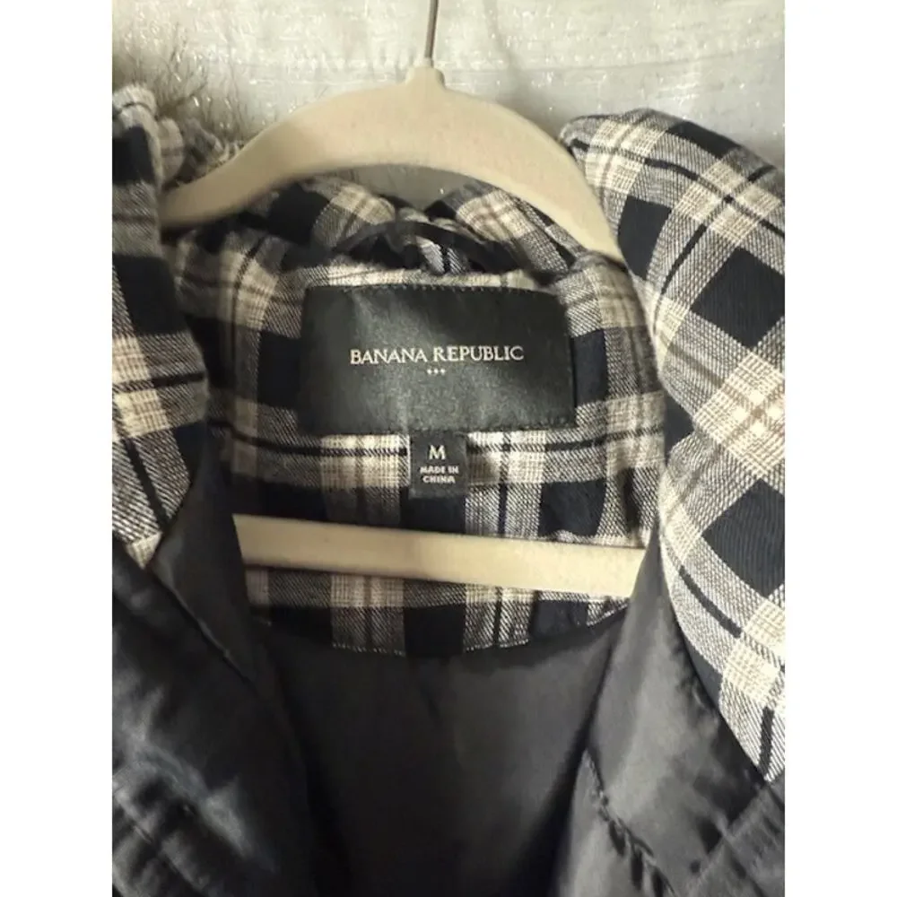 Banana Republic stay warm